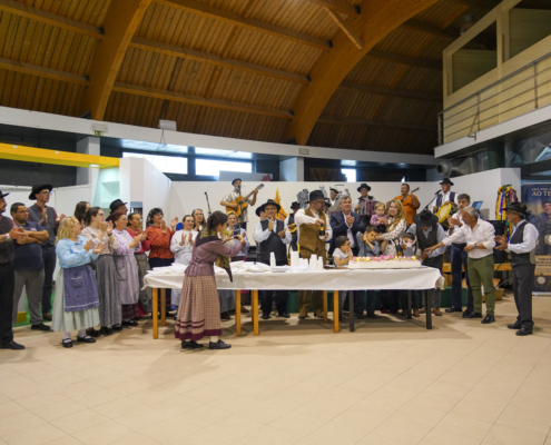 Mercado Da Terra 26 04 49
